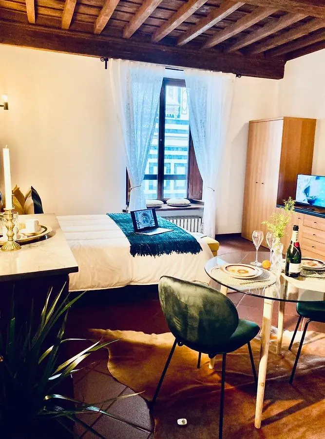 La Mandorla Apartments In Piazza Del Duomo 피렌체