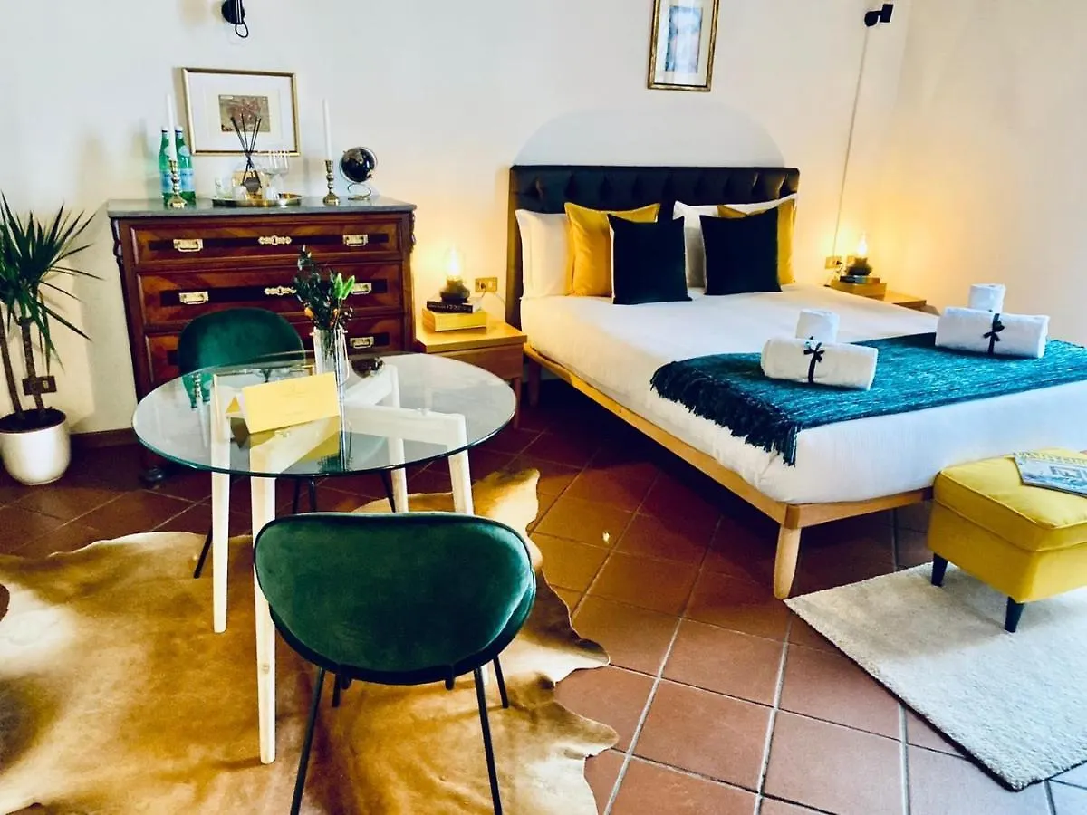 La Mandorla Apartments In Piazza Del Duomo 피렌체