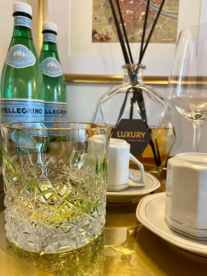 La Mandorla Apartments In Piazza Del Duomo 피렌체