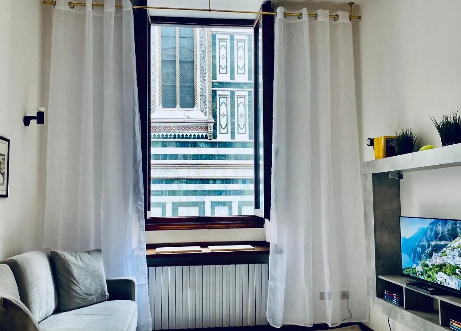 La Mandorla Apartments In Piazza Del Duomo Italia