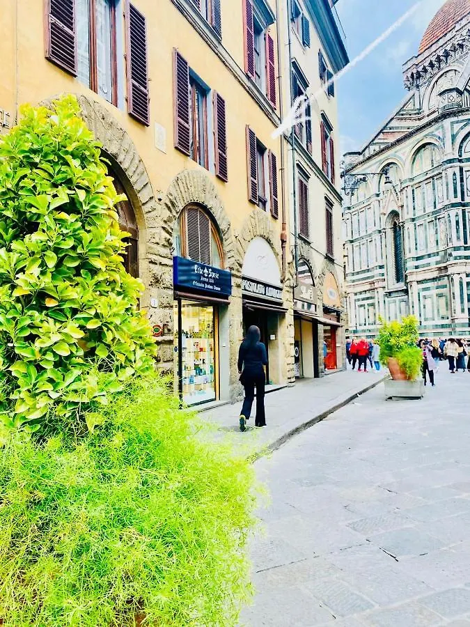 La Mandorla Apartments In Piazza Del Duomo Florence 0*,  Italy